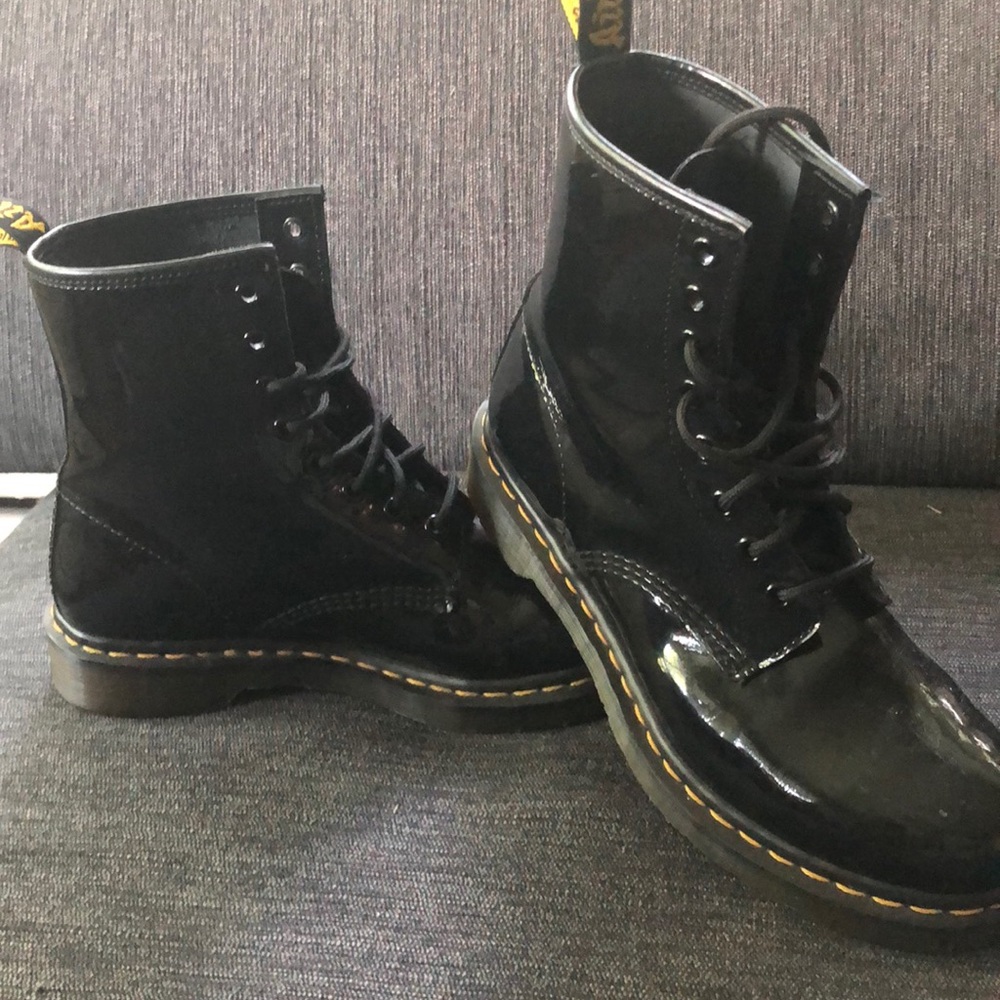 New Doc Martins patent leather combat boots size 7